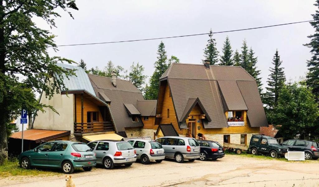 Apartments Dobro Яхорина Экстерьер фото